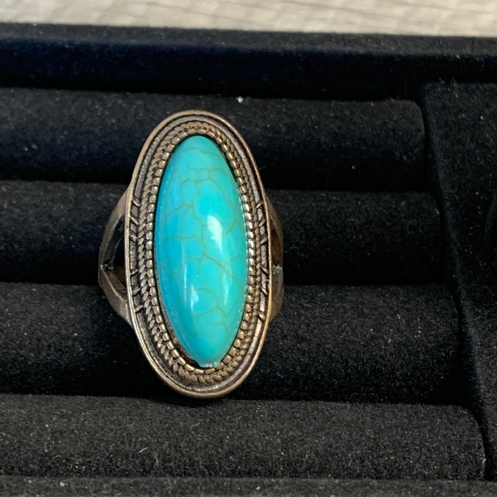 Vintage Style Faux Turquoise Marquise Statement Ring Silver Tone Size 7.5